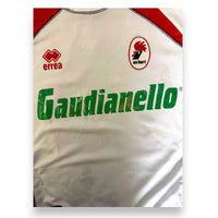 Dettaglio sponsor Gaudianello e stemma AS Bari maglia Away 2006-07 Player Issued Erreà