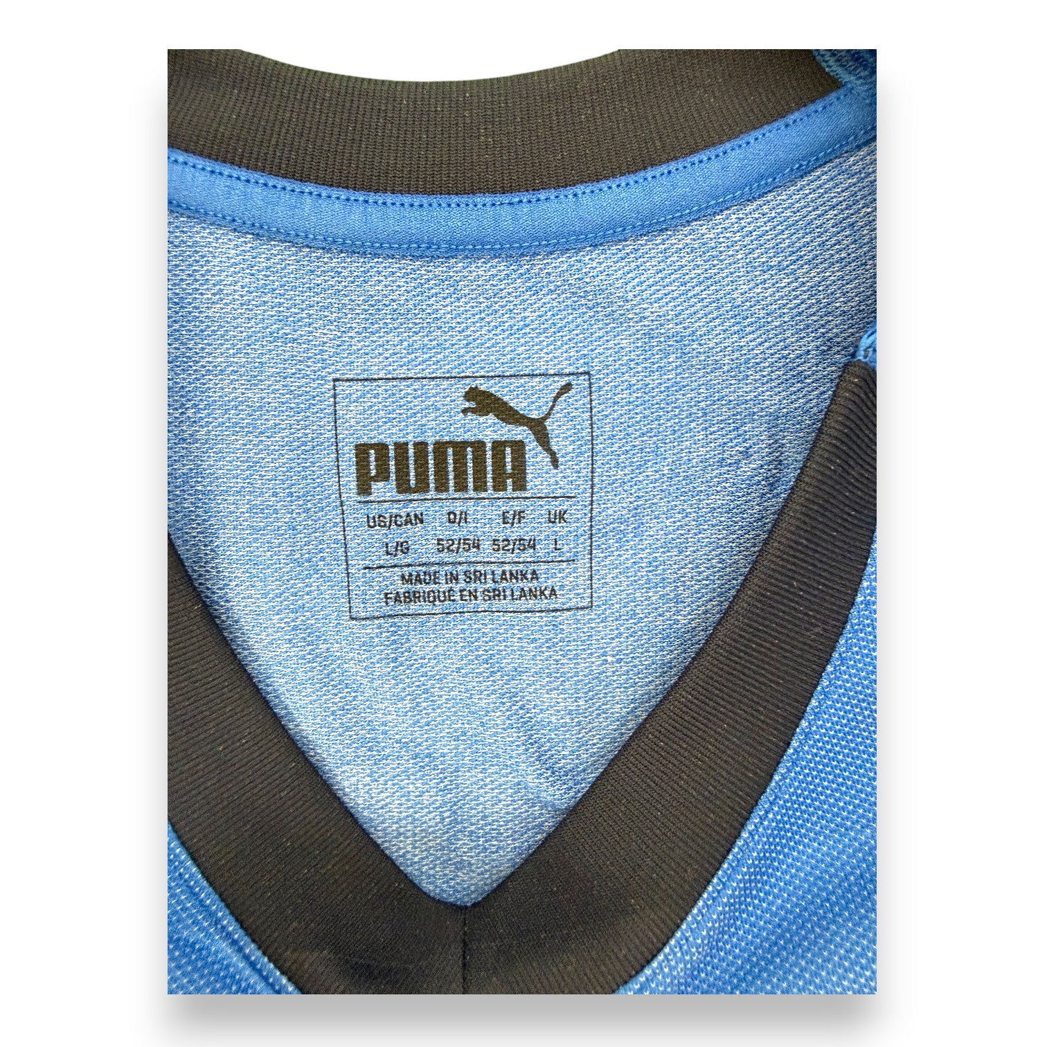 Etichetta colletto Puma maglia Italia taglia L Made in Sri Lanka