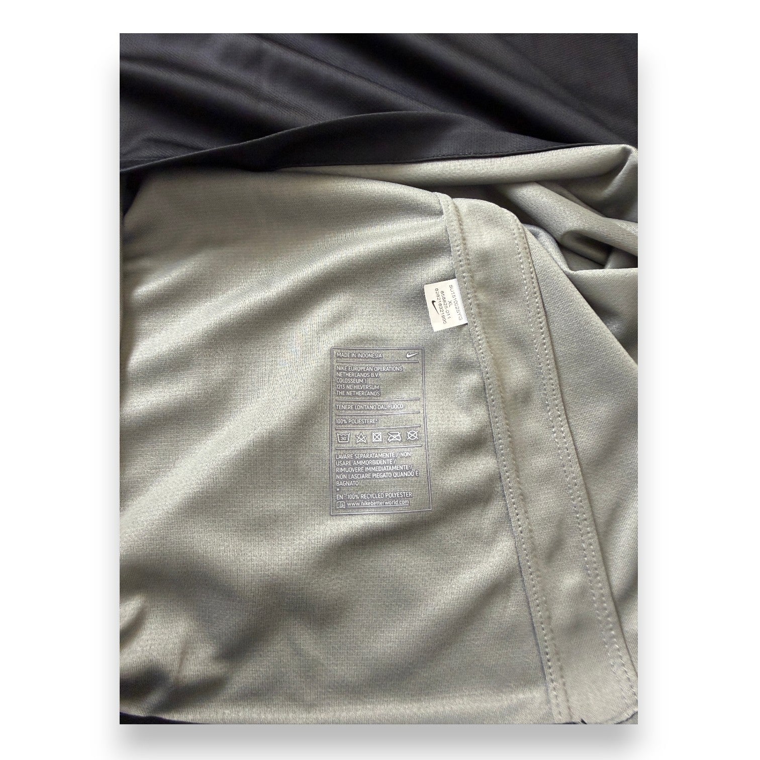 Dettaglio etichetta interna Player Issued maglia Portiere FC Internazionale GK 2015-16 – Nike Dri-Fit – made in Indonesia – Handanović N.1