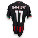 Retro maglia AC Milan Home 2022-23 Zlatan Ibrahimović numero 11 – Store versione Authentic Puma – scritta Sempre Milan
