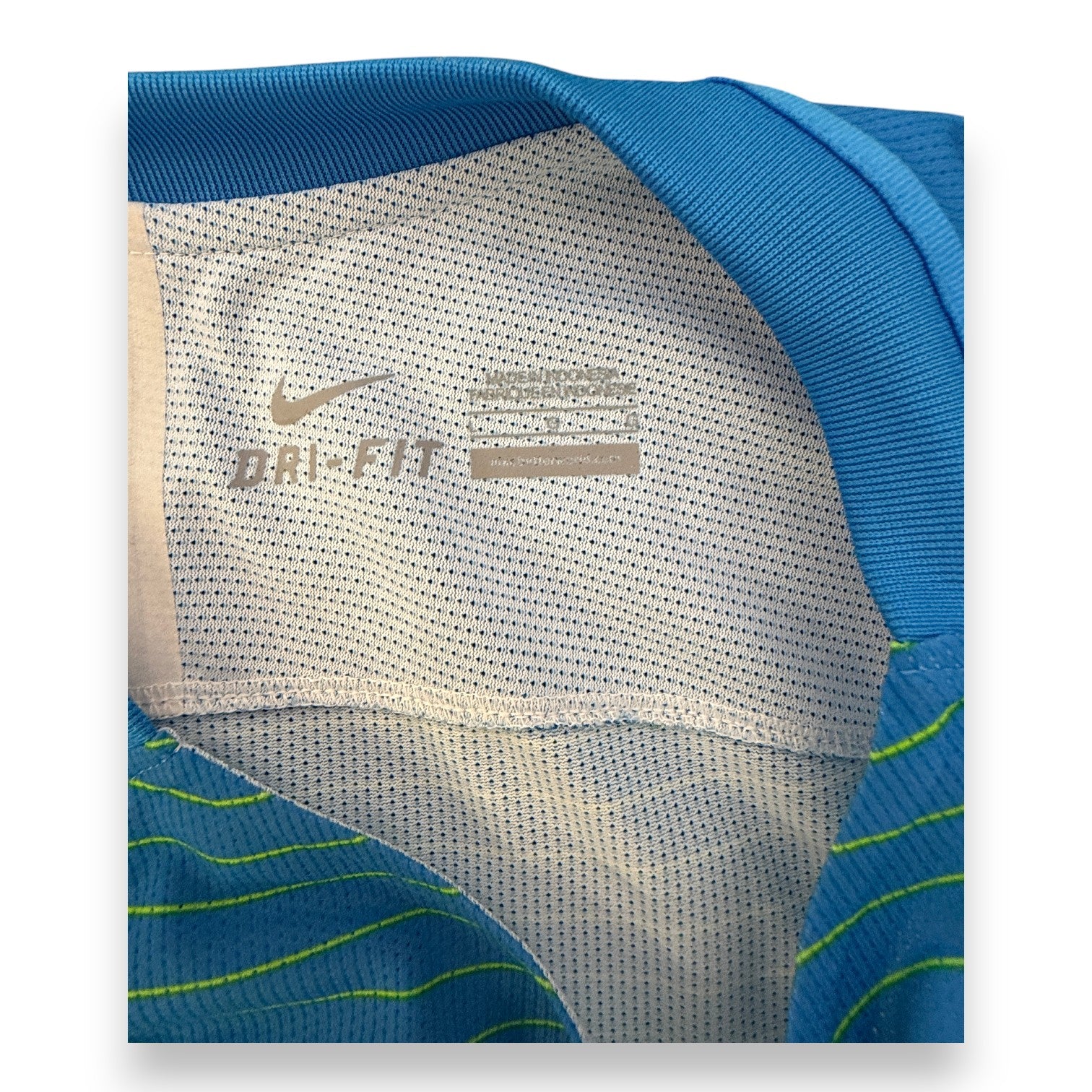 Etichetta taglia L maglia Inter Third Europa League 2016-17 Player Issued Nike Dri-FIT – Made in Indonesia