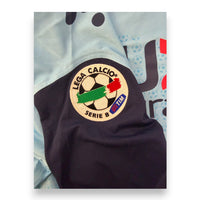 Dettaglio patch Lega Calcio Serie B TIM maglia AlbinoLeffe 2005-06 Player Issued Acerbis – Joelson numero 9