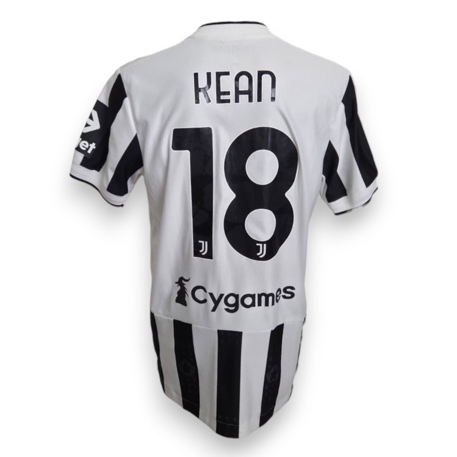 Maglia Juventus Home 2021-22 Player Issued Moise Kean numero 18 – Adidas – retro con nome e numero – sponsor Cygames
