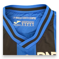 Dettaglio etichetta taglia M maglia Atalanta BC Home 2022-23 Store Lookman – Joma Official Product