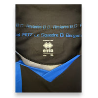 Etichetta colletto Atalanta BC Dal 1907 La Squadra Di Bergamo – maglia Player Issued Erreà 2012-14 taglia XL