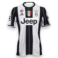 Maglia Juventus Home 2015-16 Adidas fronte – sponsor Jeep e scudetto – N.9 Morata