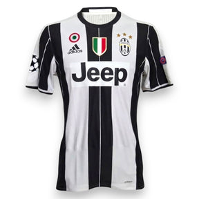 Maglia Juventus Home 2015-16 Adidas fronte – sponsor Jeep e scudetto – N.9 Morata