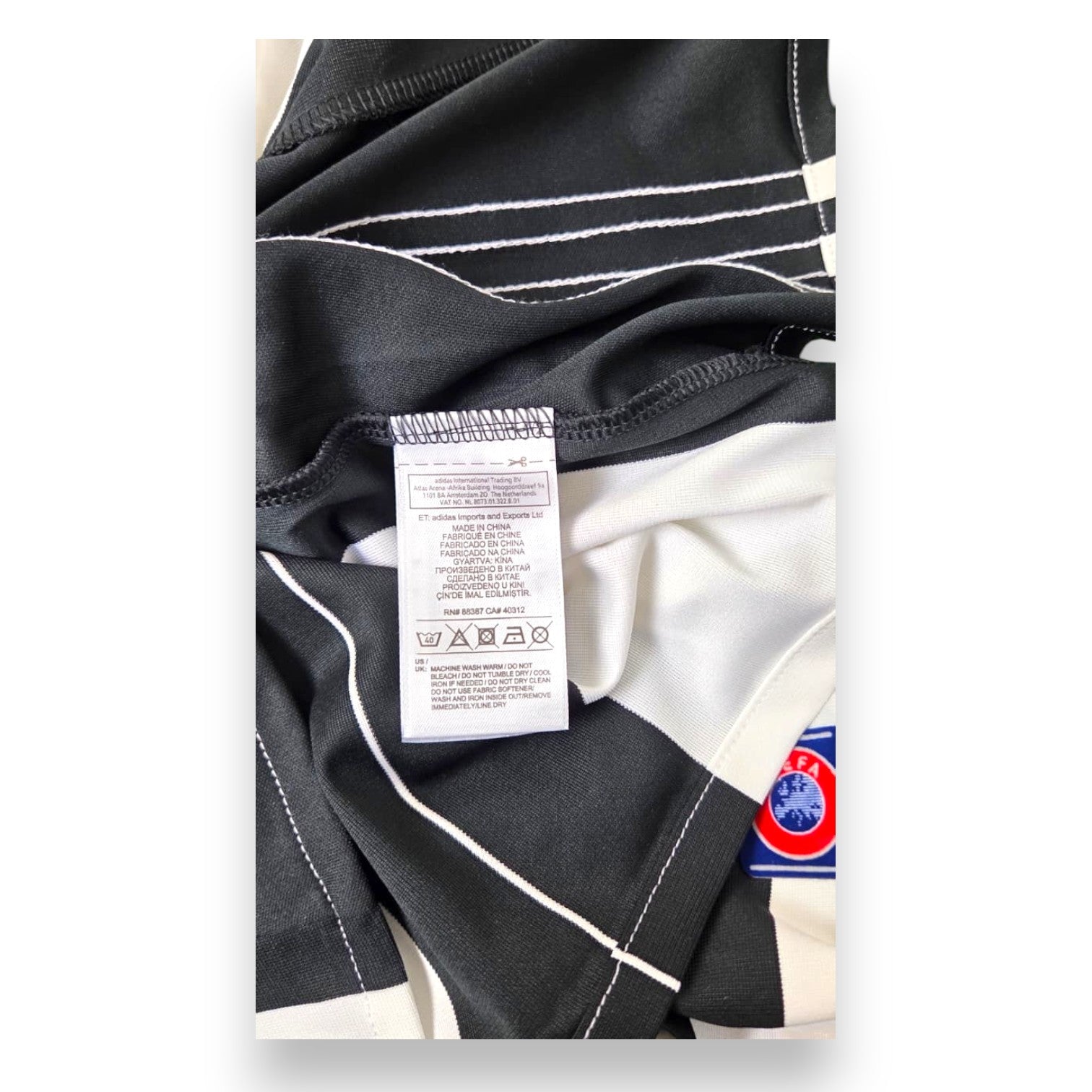Etichetta Adidas Made in China – maglia Juventus Home 2015-16 Morata