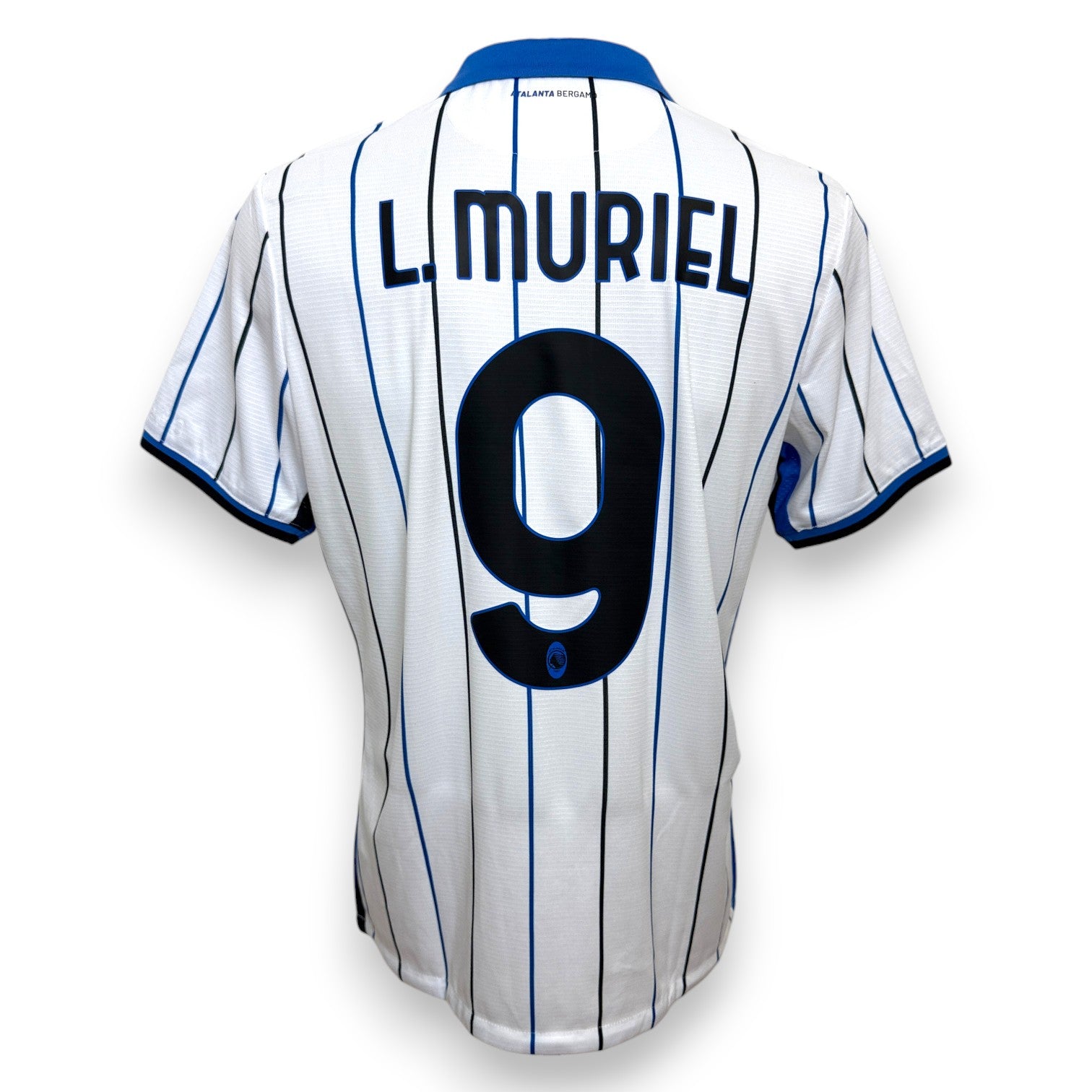 Maglia Atalanta Away 2022-23 Luis Muriel numero 9 – Joma – pinstripes nerazzurre – taglia L