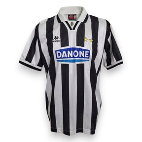 Fronte maglia Juventus Home 1994-95 Player Issued – Kappa – sponsor Danone – due stelle oro – crest classico anni 90