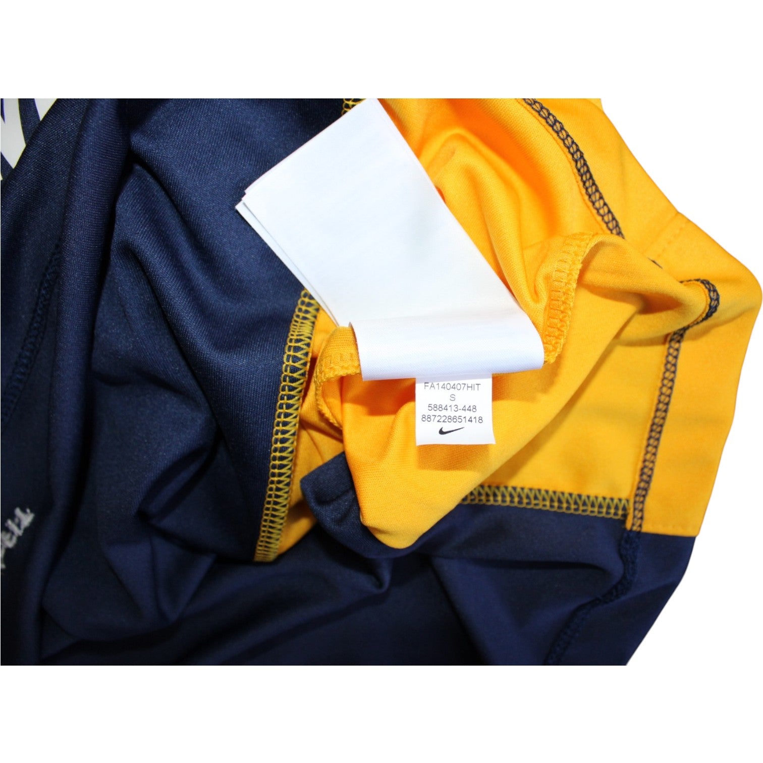 Etichetta codice Nike taglia S maglia Hellas Verona Home 2014-15 Player Issued – codice FA140407HIT – prodotto ufficiale