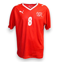 Maglia Svizzera Home 2008 Gökhan Inler numero 8 – Puma – stemma ASF SFV – condizioni Excellent – Euro 2008