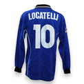 Retro maglia Udinese Third 1998-99 Player Issued – nameset LOCATELLI numero 10 – Diadora – maniche lunghe – motivo geometrico blu – patch Lega Calcio manica