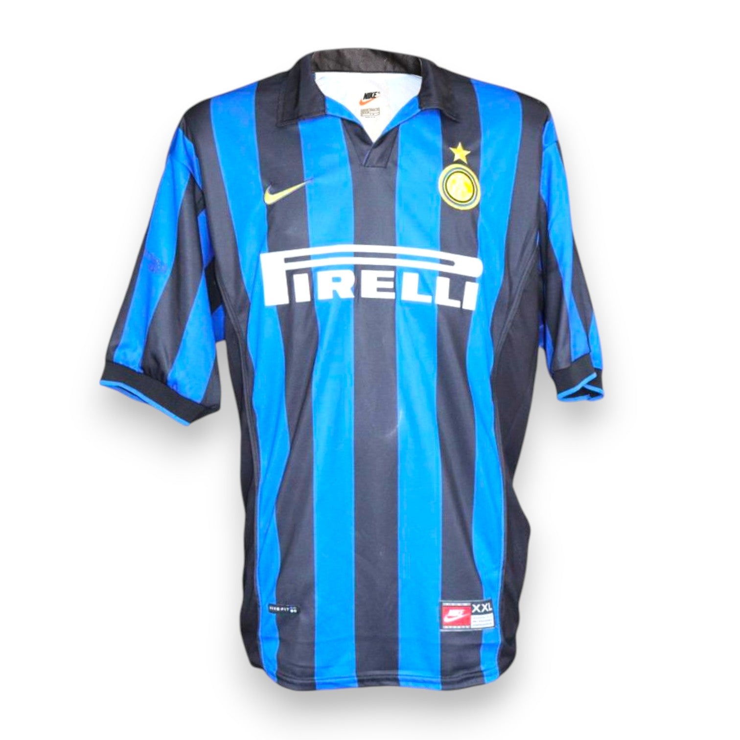 Maglia Inter Home 1998-99 Store autografata Giuseppe Bergomi 500 Presenze – Nike – taglia XXL – Pirelli