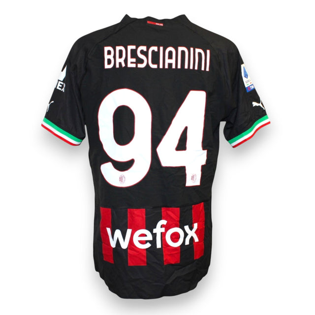 Maglia AC Milan Home 2022-23 Player Issued Marco Brescianini numero 94 – Puma – retro con nome e numero ufficiali