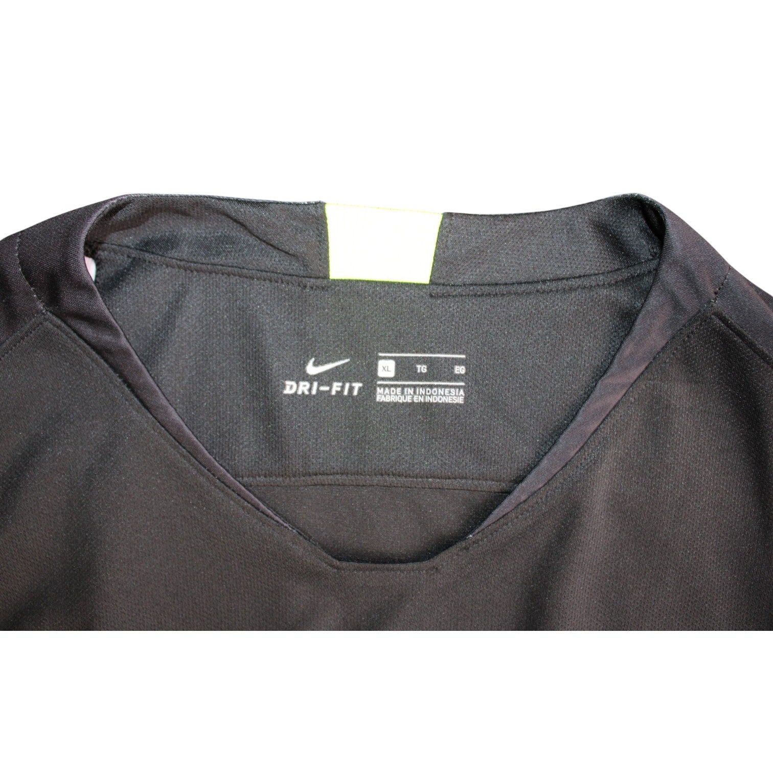 Etichetta Nike Dri-FIT taglia XL maglia portiere AS Roma GK 2018-19 – Made in Indonesia – Player Issued