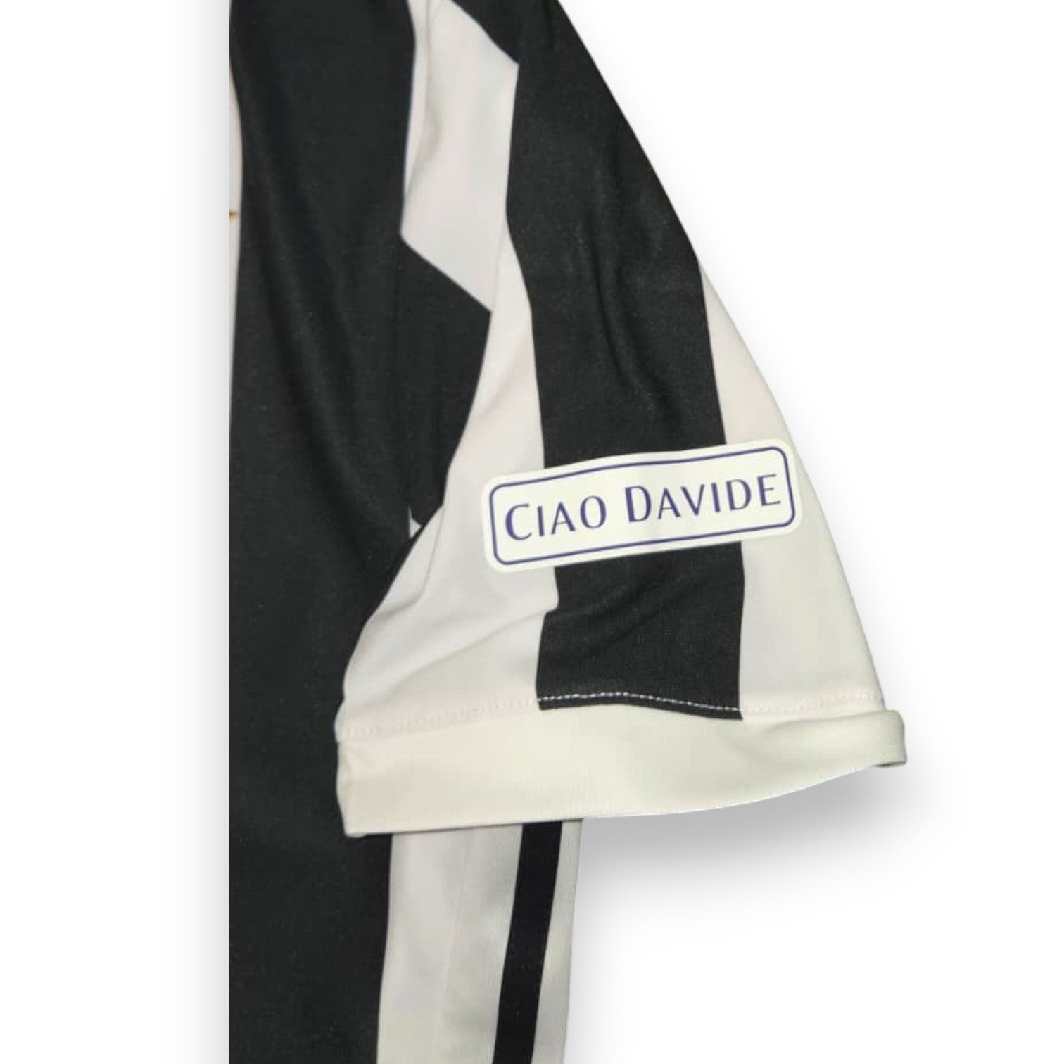 Patch commemorativa Ciao Davide Astori maglia Juventus Home 2017-18 Player Issued – 28ª giornata Serie A marzo 2018