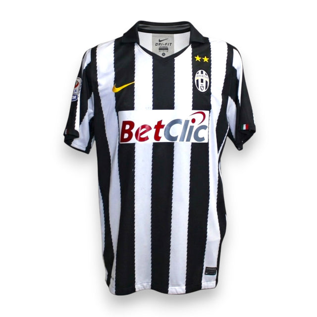 Maglia Juventus Home 2010-11 Player Issued Vincenzo Iaquinta numero 9 autografata – Nike Dri-Fit – design zigzag BetClic – Serie A