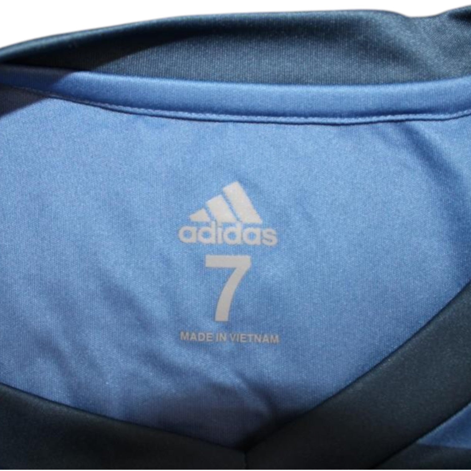Etichetta interna maglia Germania Away 2017 Player Issued portiere – Adidas taglia 7 – Made in Vietnam – Kevin Trapp numero 23