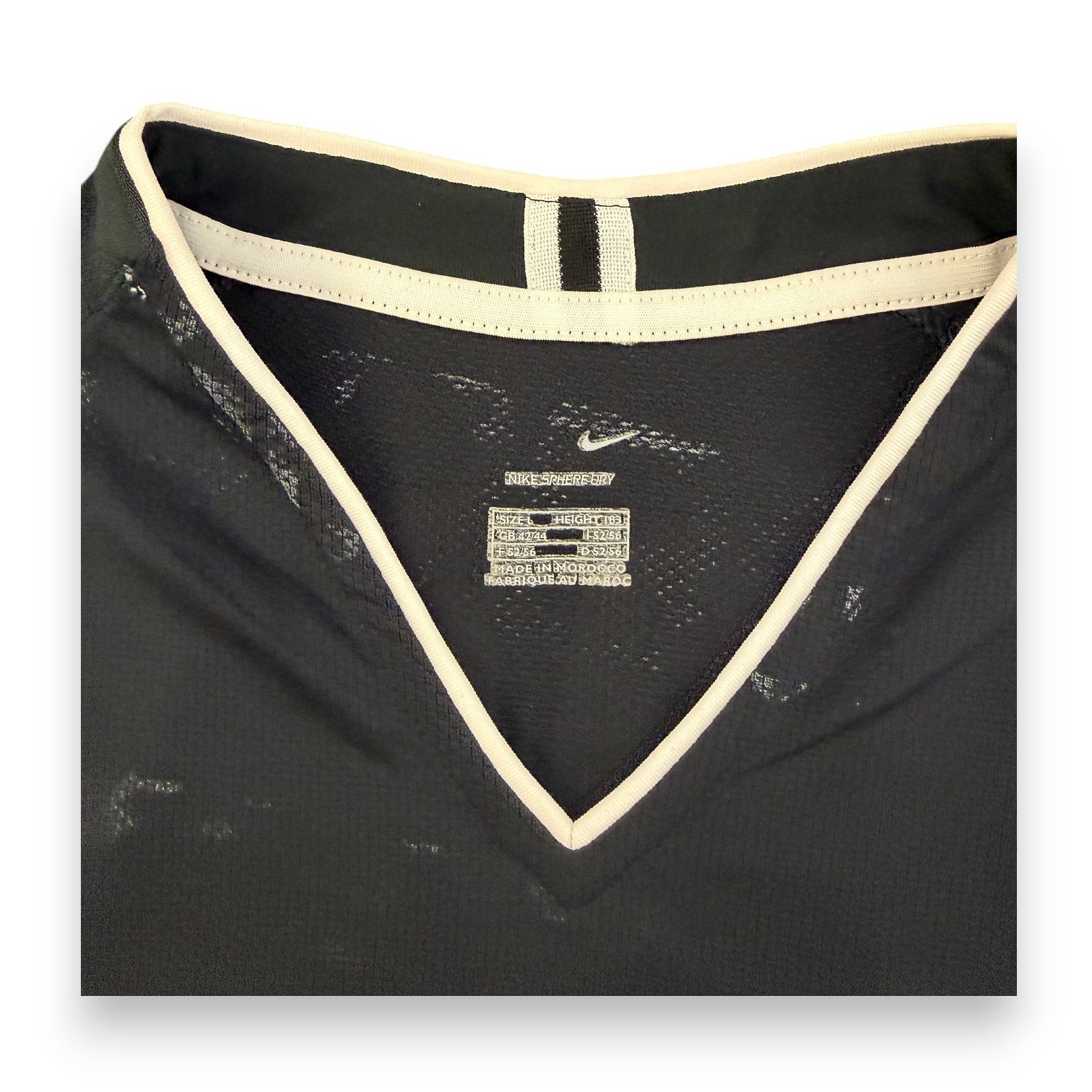 Colletto interno maglia Juventus Away 2006-07 Nike Sphere-Dry taglia L – Store Paro – Made in Morocco