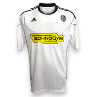 Fronte maglia Cesena Calcio Home 2010-11 Player Issued Adidas – sponsor TechnoGym – stemma Cavalluccio Marino – Serie A