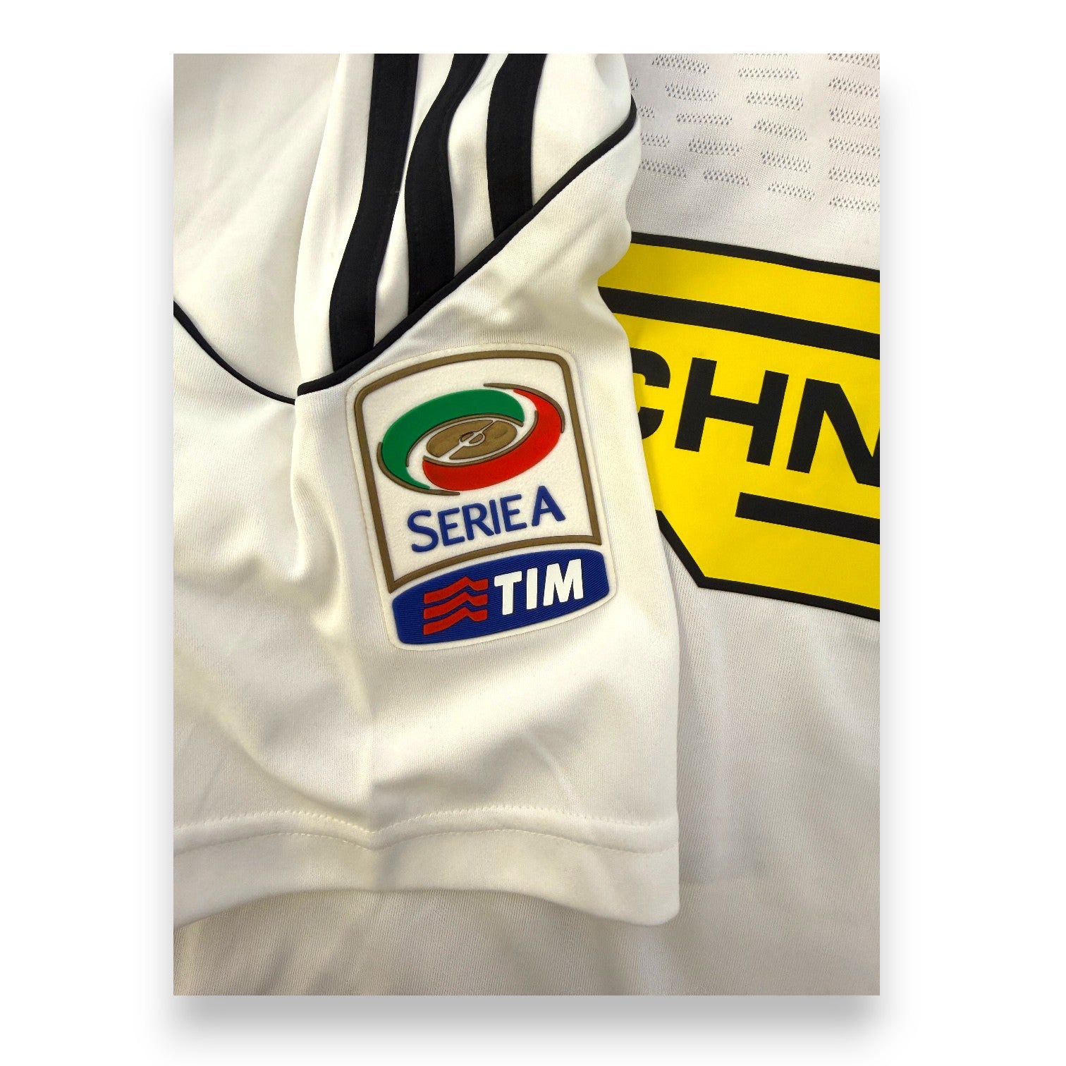 Patch ufficiale Serie A TIM maglia Cesena Calcio 2010-11 Player Issued Adidas – dettaglio manica