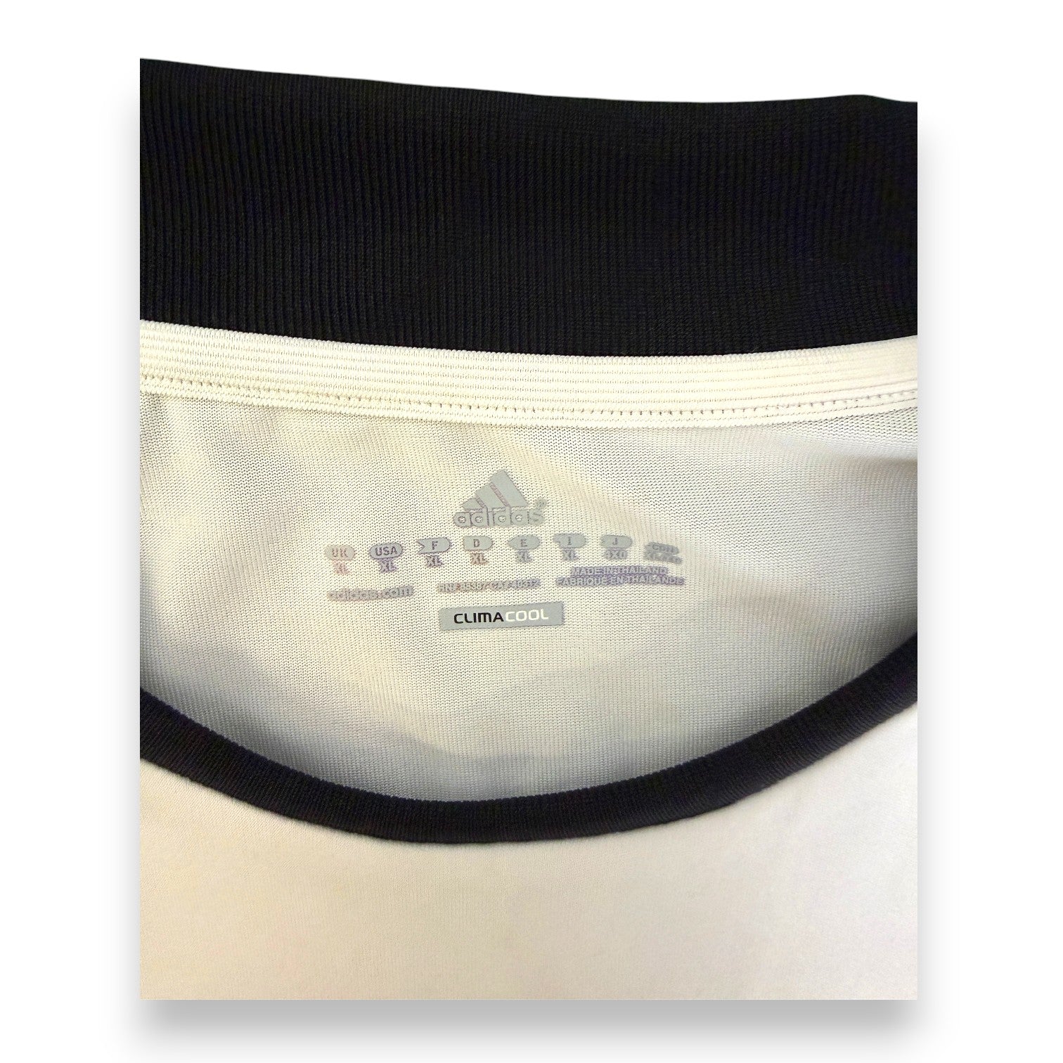 Etichetta taglia XL maglia Cesena Calcio Player Issued 2010-11 Adidas ClimaCool – Made in Thailand – dettaglio interno