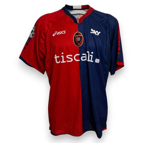 Fronte maglia Cagliari Home 2006-07 Asics – sponsor Tiscali e SKY – Player Issued Simone Pepe numero 18