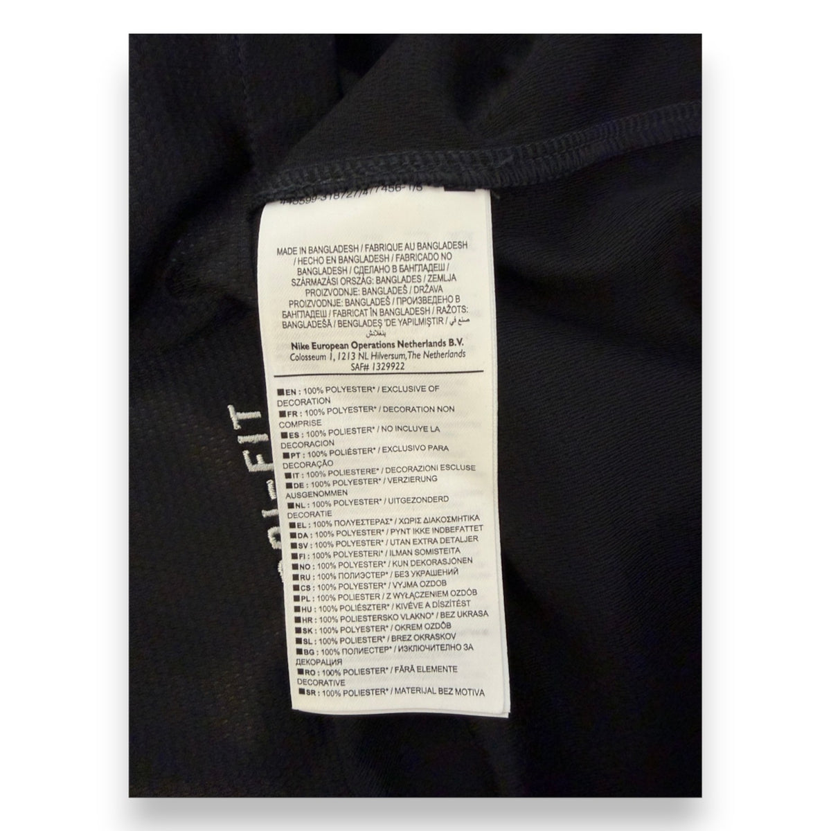 Etichetta interna Nike maglia Juventus Away 2012-13 – made in Bangladesh – 100% poliestere
