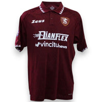 Fronte maglia US Salernitana 1919 Home 2023-24 Player Issued – Zeus – sponsor DianFlex Vincitu News – Serie A TIM