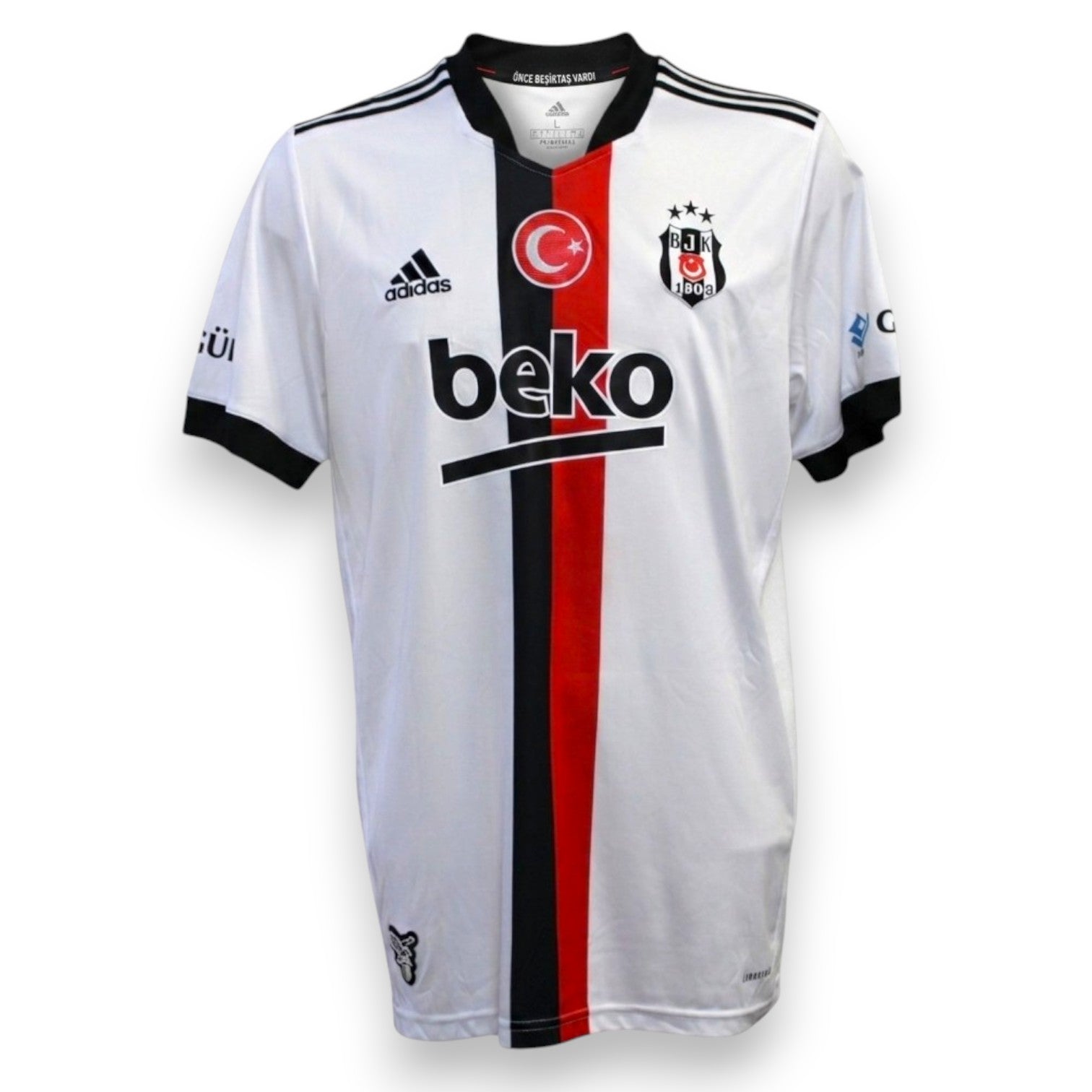 Fronte maglia Beşiktaş JK Home 2021-22 Player Issued – adidas – sponsor Beko – scudo BJK 1903 – banda nero rossa centrale