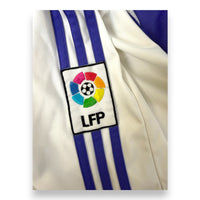 Patch ricamata LFP Liga spagnola sulla manica maglia Real Madrid 2007-08 Raúl