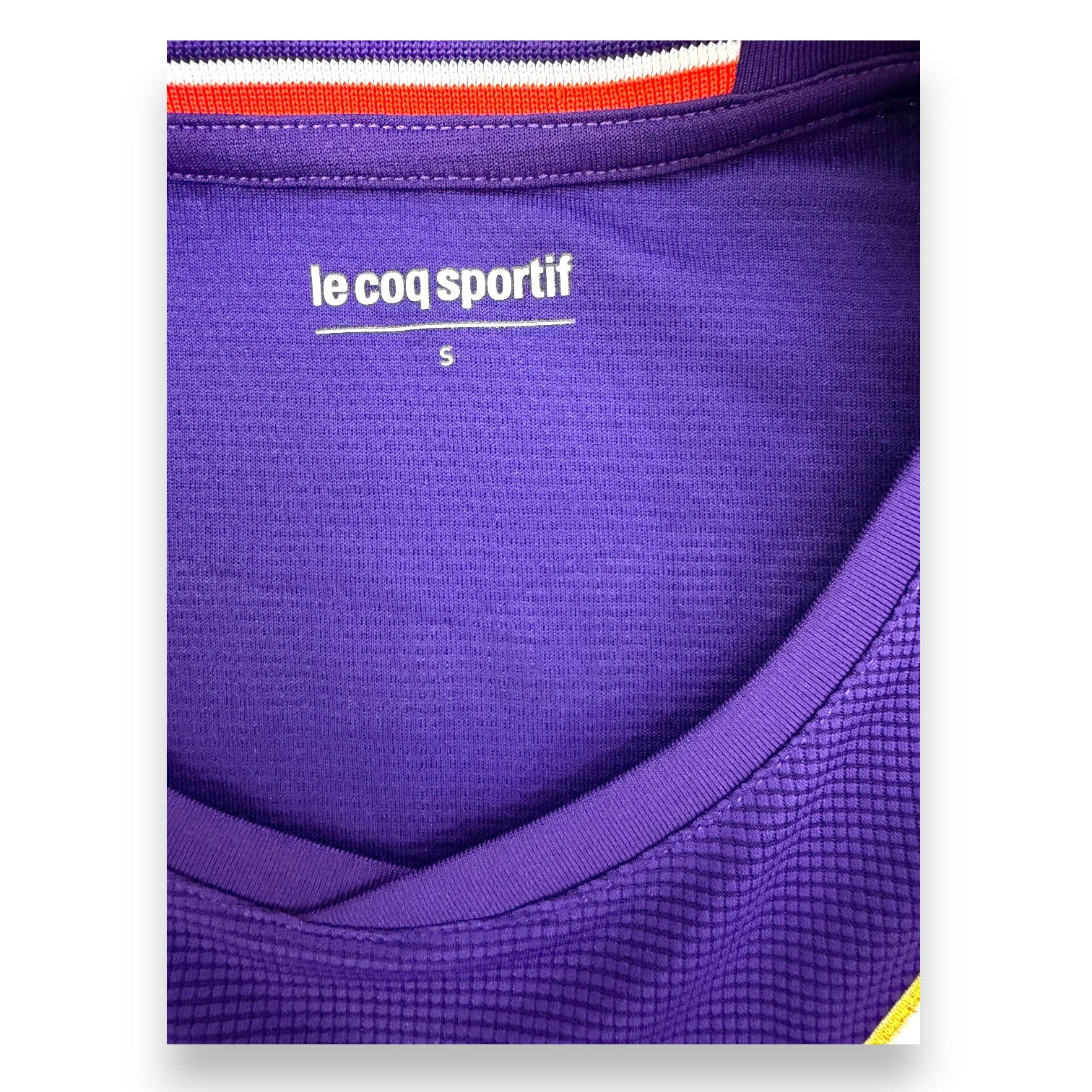 Dettaglio etichetta taglia S maglia Fiorentina Home 2019-20 Franck Ribéry – Le Coq Sportif