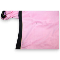 Dettaglio laterale maglia Palermo Home 2014-15 Joma – banda nera e inserto tecnico