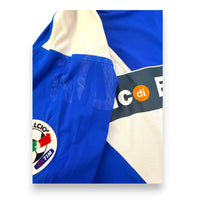 Dettaglio macchia fronte maglia Brescia Calcio 2005-06 Player Issued – imperfezione da conservazione – condizioni Good vintage