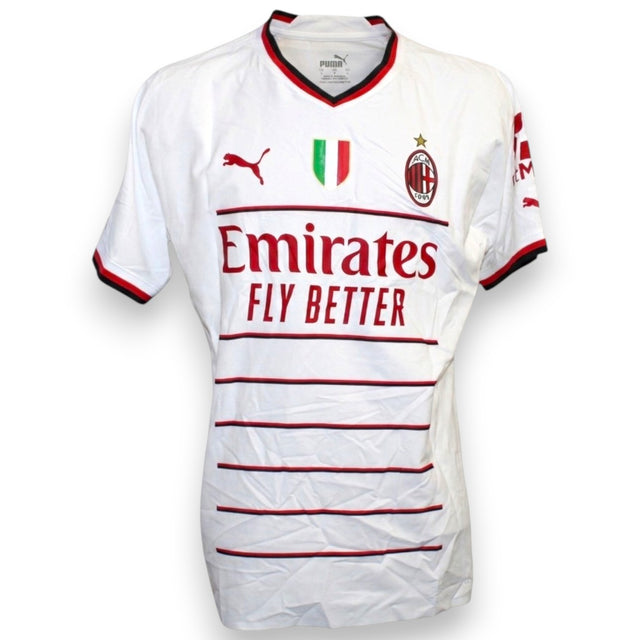 Fronte maglia AC Milan Away 2022-23 Player Issued Aster Vranckx numero 40 – Puma Emirates – base bianca strisce rossonere