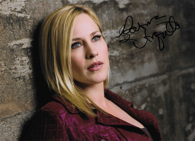 Fotografia autografata Patricia Arquette ritratto a colori primo piano – firma originale pennarello nero – 20,9x15,1 cm – condizioni Excellent