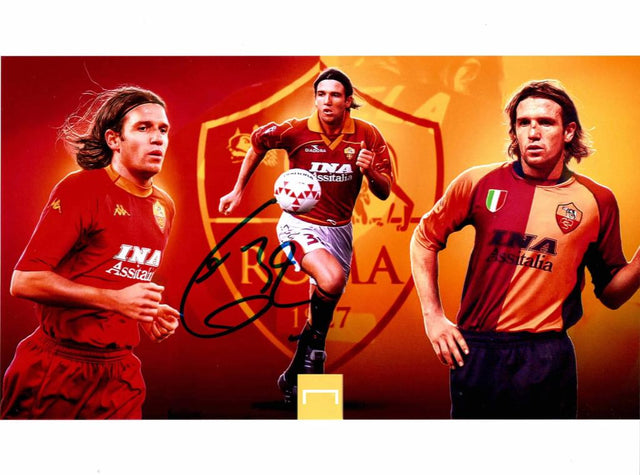 Fotografia autografata Vincent Candela AS Roma fotomontaggio maglie INA Assitalia anni 2000 – autografo originale pennarello nero – 20,2x15,1 cm – condizioni Excellent