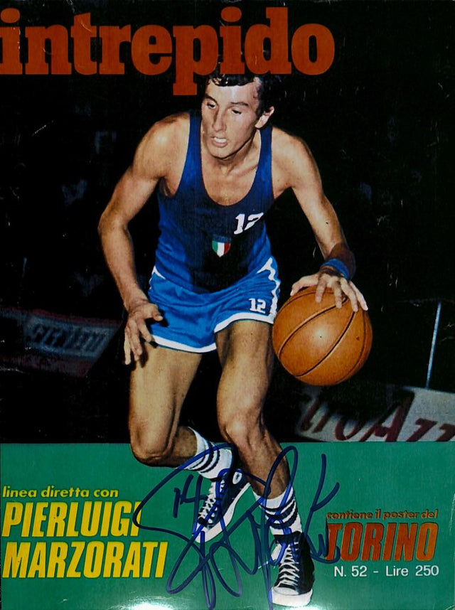 Copertina rivista Intrepido N.52 autografata Pierluigi Marzorati Nazionale Italiana Basket numero 17 – autografo originale pennarello azzurro – 20x15 cm – condizioni Excellent