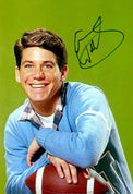 Fotografia autografata Anson Williams Potsie Happy Days con pallone football – autografo originale pennarello verde – 29,9x20,2 cm – condizioni Excellent