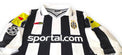 Dettaglio maglia Juventus 2000-01 Player Issued – patch UEFA Champions League – sponsor CiaoWeb – colletto polo Lotto