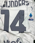 Dettaglio autografo Reijnders numero 14 maglia Milan Away 2023-24 con patch Serie A TIM ufficiale 2023-2024