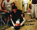 Autografo Louise Fletcher su foto di scena Qualcuno volò sul nido del cuculo – inscription Nurse Ratched – firma pennarello nero – 25,2x20 cm