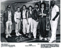 Autografo Tom Skerritt su foto ufficiale cast Alien 1979 – equipaggio Nostromo bianco e nero 20th Century-Fox – firma pennarello argentato – 25x20 cm