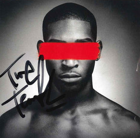 CD autografato Tinie Tempah Demonstration – copertina firmata a pennarello nero – autografo originale Parlophone 2013