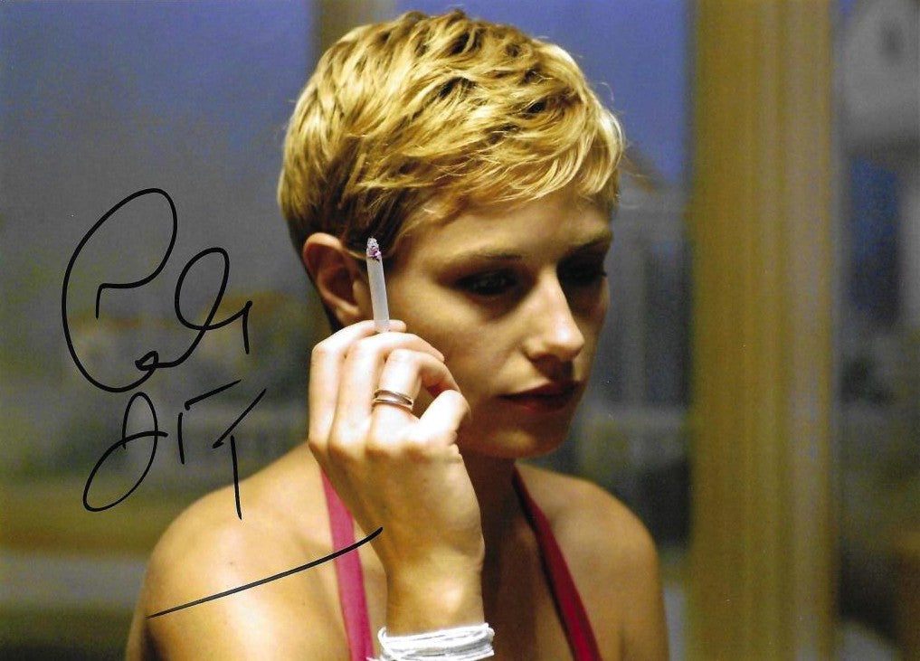 Fotografia autografata Cécile de France scena cinematografica – firma originale pennarello nero – 20,9x15,1 cm – condizioni Excellent