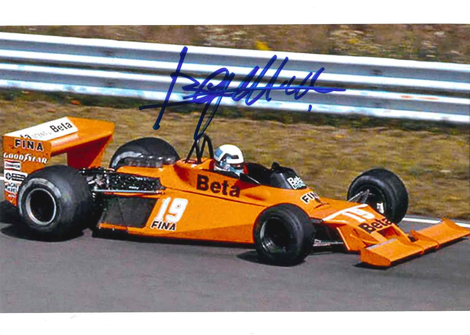 Foto autografata Beppe Gabbiani alla guida della Surtees Beta numero 19 in F1 1978 – autografo originale pennarello blu – condizioni Excellent