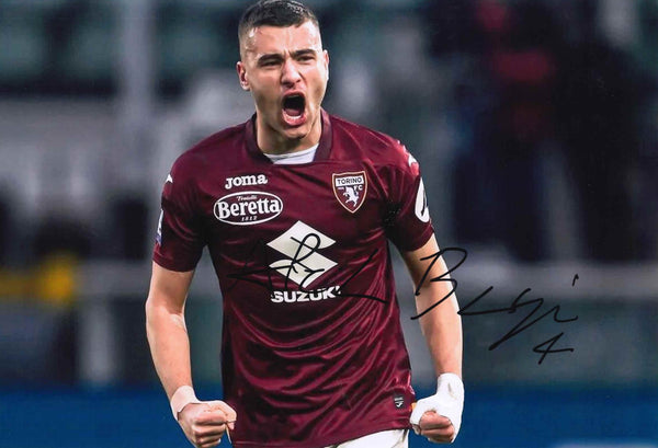 Fotografia Autografata Alessandro Buongiorno – Torino – Esultanza N.4 – 29,9x20,3 cm – COA Disponibile