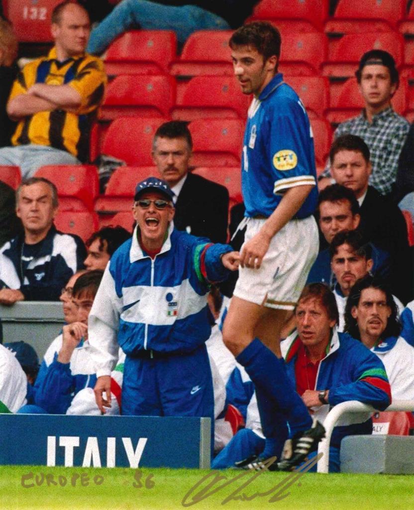 Fotografia autografata Arrigo Sacchi Nazionale Italiana Euro 1996 con Del Piero – autografo pennarello oro dicitura Europeo 96 – COA MTM Memorabilia