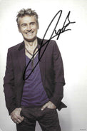 Fotografia autografata Luciano Ligabue ritratto elegante Jarno Iotti – autografo originale – MTM Memorabilia